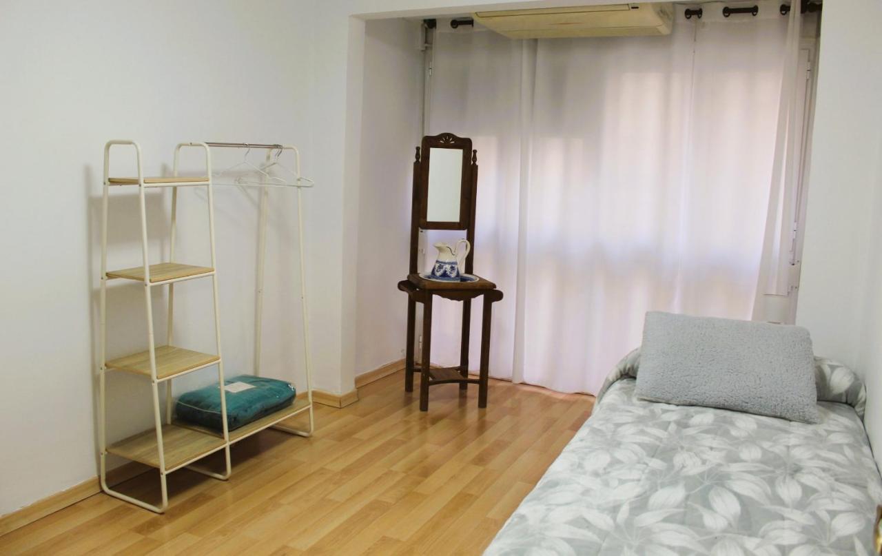 Apartment Al Pie Del Camarin Con Parking Gratis Jaén